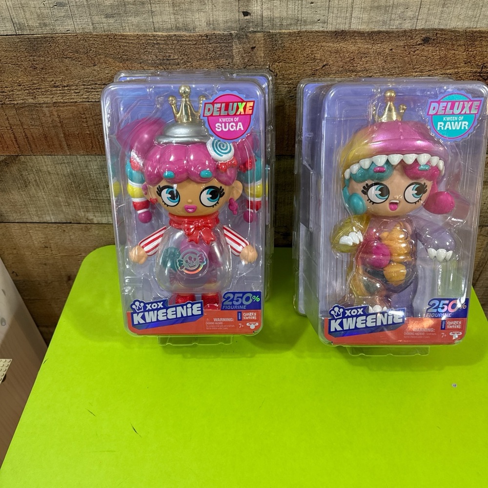 Deluxe Suga and Rawr Dolls